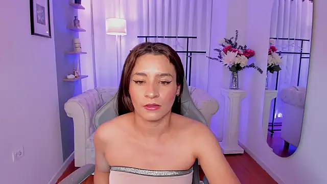hanna mils online show from July 16, 4:06 am