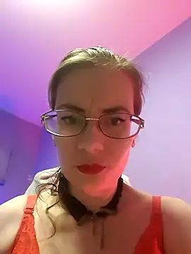 Snapshot of MilanaPure chatting on September 27, 6:59 pm MilanaPure online show from September 27, 6:59 pm