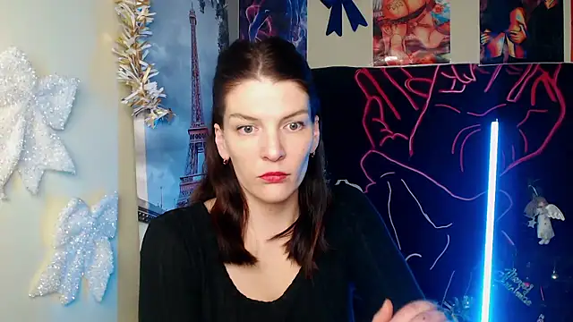 VanessaRey  online show from January 7, 5:49 pm