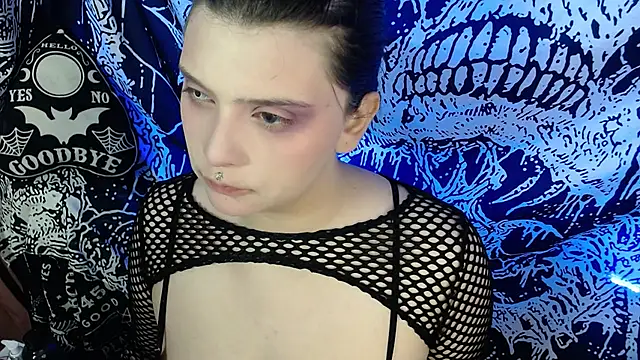 mikaskullcs online show from June 29, 10:59 am
