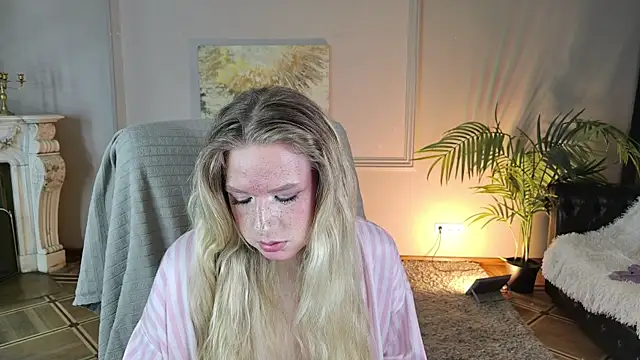 Jes Solar online show from August 1, 9:28 pm