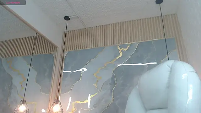 nei girl online show from November 29, 11:47 am