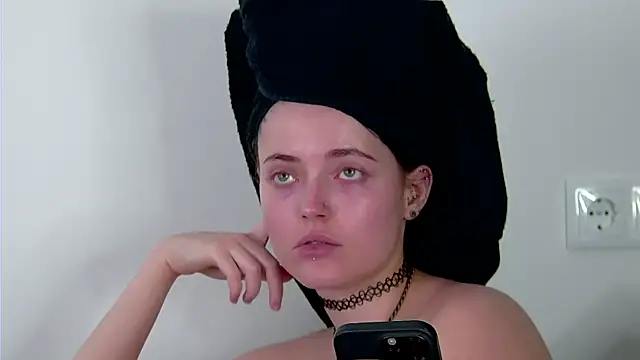 AshleyD  online show from July 21, 2:12 am