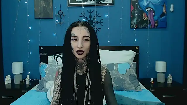 Velvetbat online show from June 18, 9:14 am