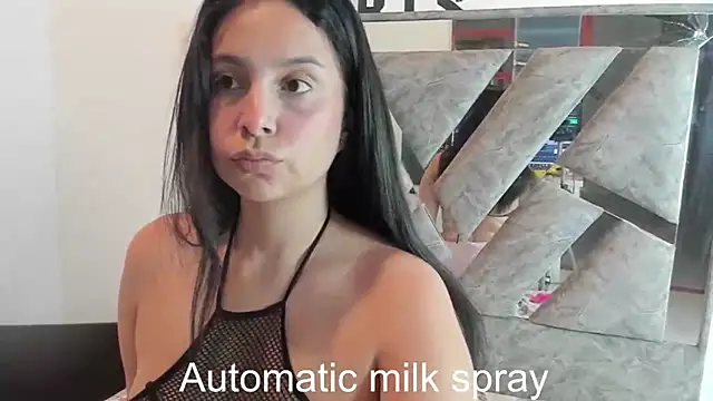 braces kourtney online show from December 22, 1:42 am