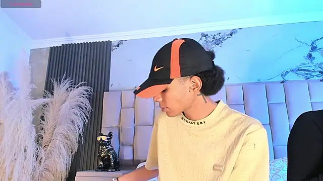 candyandmarilyn online show from July 21, 8:42 pm