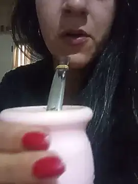Camilitah online show from May 28, 1:09 pm