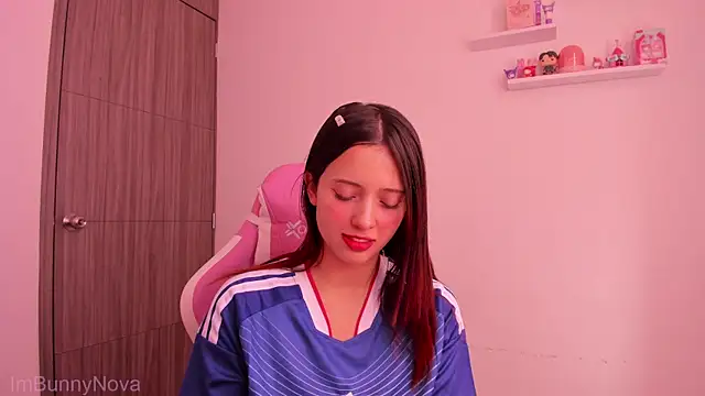 ImBunnyNova online show from May 12, 2:13 pm