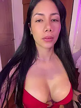 ArianaReynoldss online show from June 18, 10:09 am