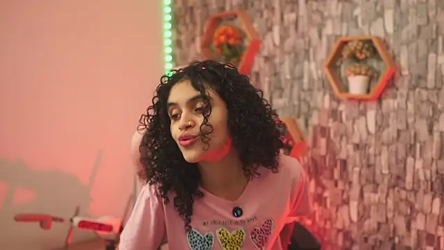 bonniie 98  online show from December 17, 8:57 pm