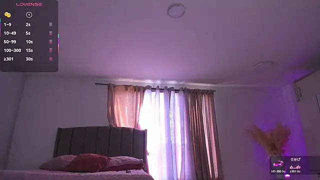emily bennett online show from July 21, 9:04 pm