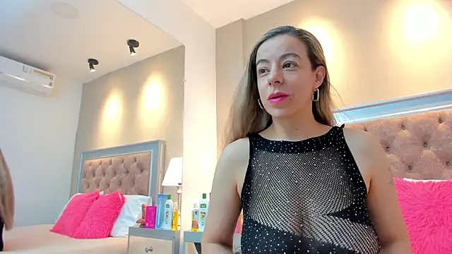 AlexaStorrm online show from November 15, 4:24 am