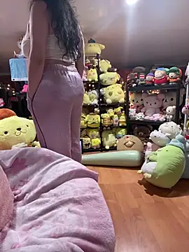 w3tkittty online show from February 11, 3:09 am