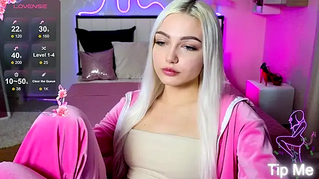 LinaLirian online show from October 11, 2:09 pm