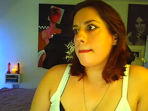 Snapshot of Alexbabe8 chatting on September 29, 12:54 pm Alexbabe8 online show from September 29, 12:54 pm