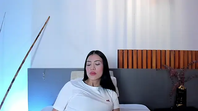 AbbieJoness  online show from June 17, 12:06 pm