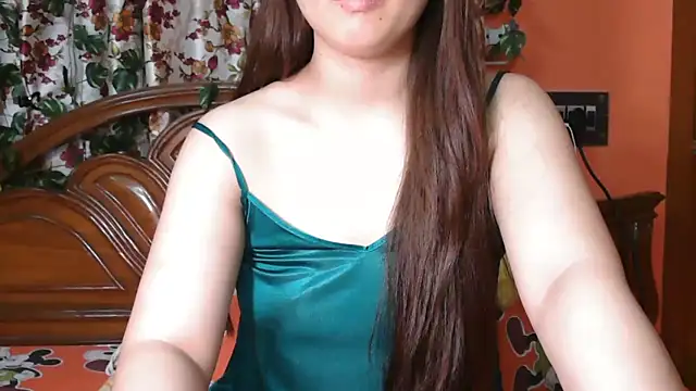 hot-tamanna online show from October 11, 8:11 pm