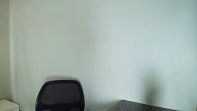  Victoria Collins online show from November 3, 10:52 am