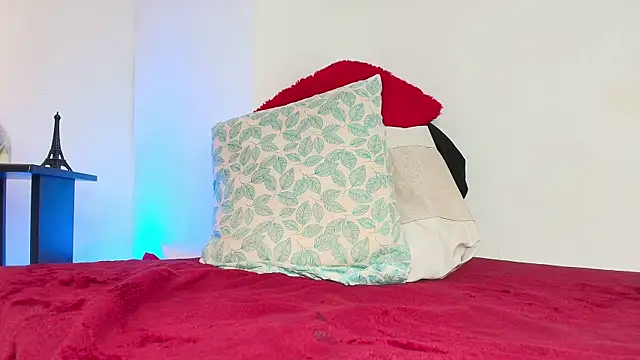 GingerMoon  online show from July 24, 4:49 pm