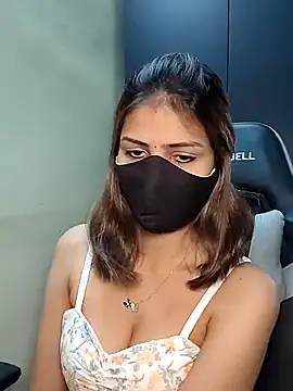 Isha Sax online show from February 19, 8:36 am