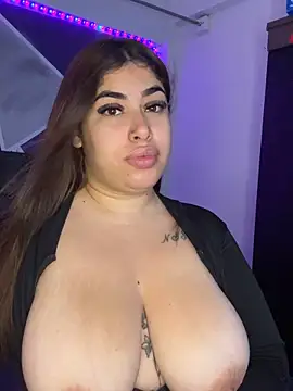 jazminslut online show from June 17, 3:30 am