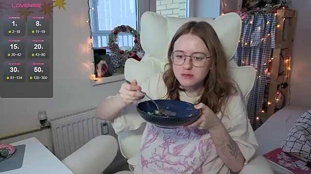 urstripchatgf online show from December 23, 10:19 am