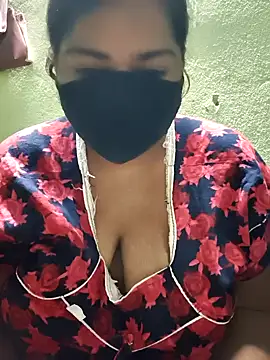 Liyaa 24 online show from February 6, 12:47 am