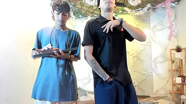 Bastian boyshot77 online show from June 18, 1:05 pm