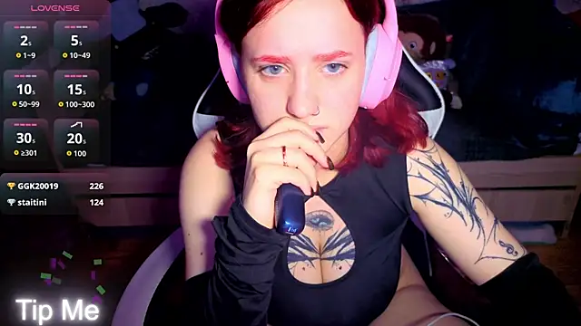 Mini Lady1 online show from July 30, 9:04 pm