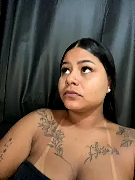 Snapshot of tigresa865 chatting on October 28, 4:02 pm tigresa865 online show from October 28, 4:02 pm