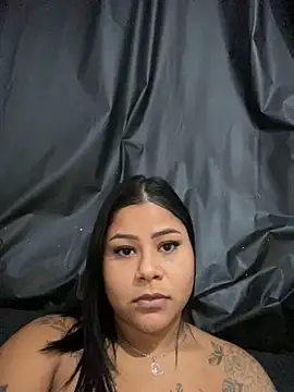 Snapshot of tigresa865 chatting on October 7, 7:07 pm tigresa865 online show from October 7, 7:07 pm