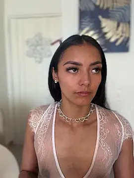 im-isabella online show from July 4, 8:27 pm