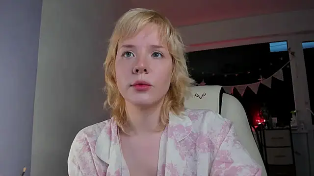  CuteAsFuck  online show from November 23, 11:23 am