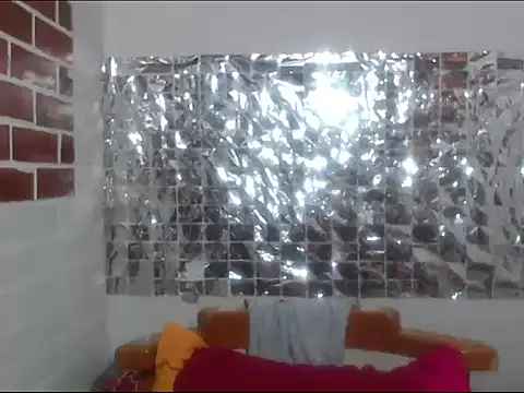 rose-crystal online show from February 14, 12:01 am