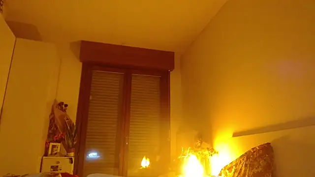 refem9 online show from November 27, 10:12 pm