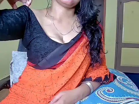 Snapshot of MasTANIYA chatting on October 12, 6:32 pm MasTANIYA online show from October 12, 6:32 pm