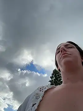 sweetsirenn online show from December 17, 1:59 pm