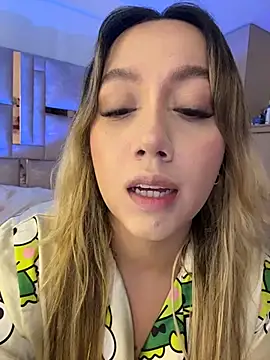 Snapshot of Becca_Johnson_u chatting on October 26, 2:51 am Becca Johnson u online show from October 26, 2:51 am