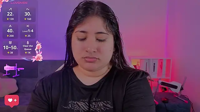 Gaby  Howards online show from May 4, 10:52 am