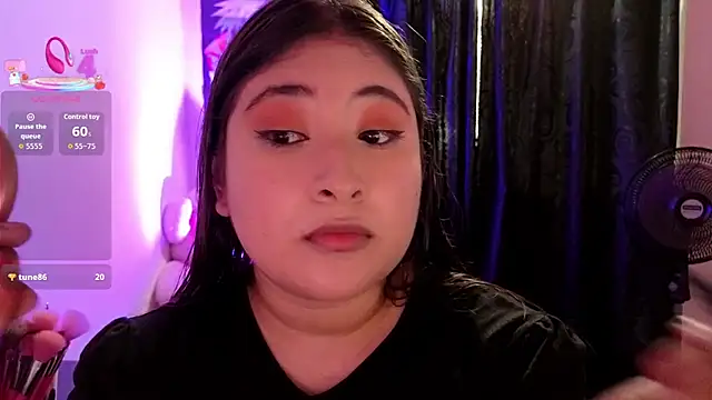 Snapshot of Gaby__Howards chatting on October 15, 7:38 pm Gaby Howards online show from October 15, 7:38 pm