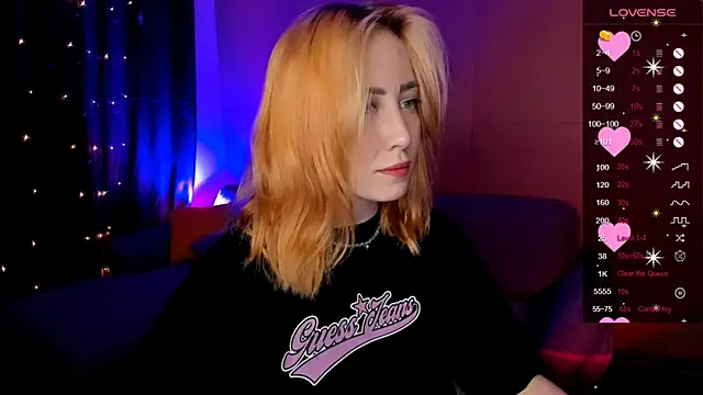 deboramoore online show from June 14, 8:36 am