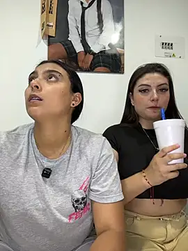 nicolexxaleja online show from February 8, 4:05 am