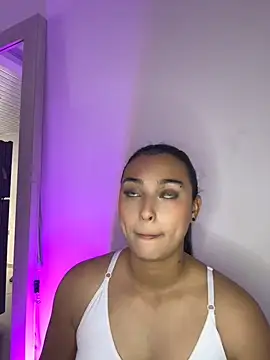 nicolexxaleja online show from July 15, 10:14 pm