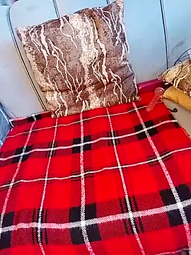 SeffieLucy online show from November 13, 6:34 am