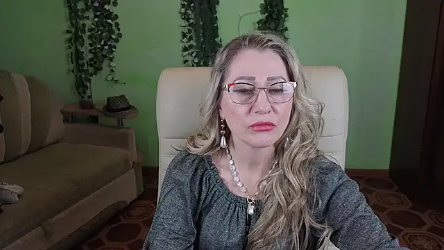 Habibi Honeyy online show from November 11, 5:03 am