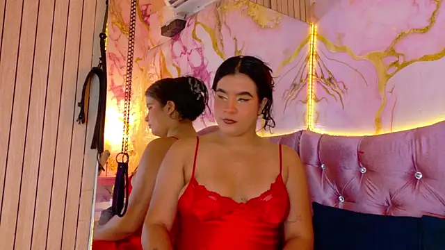 KARINAJTORRES online show from June 8, 10:53 pm