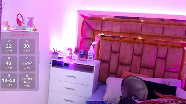 Camila Mishiima1 online show from October 15, 1:03 pm