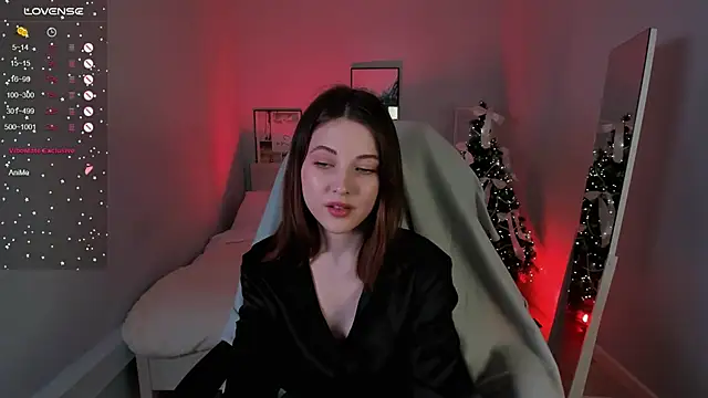 Kimmie shine online show from December 18, 9:08 pm