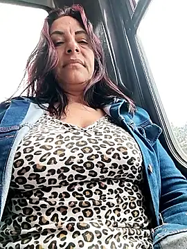 Snapshot of _Kamy_Hot chatting on October 18, 5:15 pm Kamy Hot online show from October 18, 5:15 pm