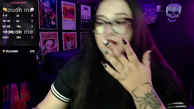 Ravendark  online show from November 28, 10:02 pm